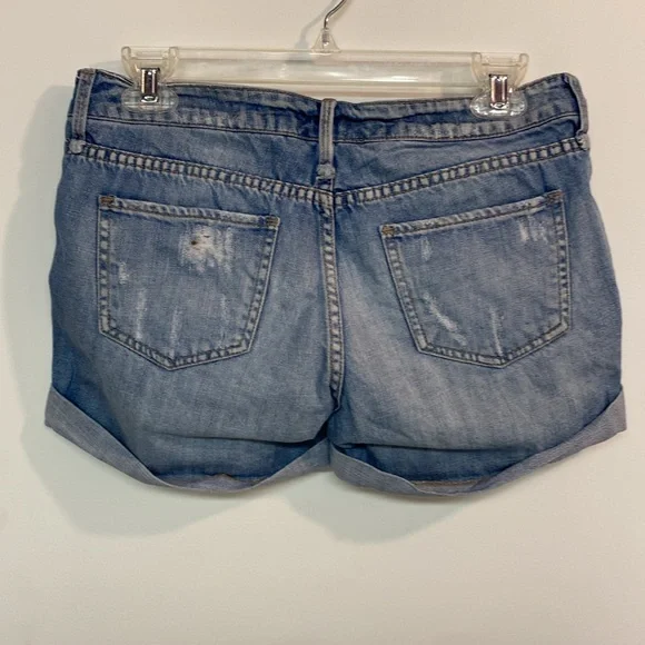 Forever 21 brand Womens Distressed Denim Shorts size: 26 - Picture 3 of 4